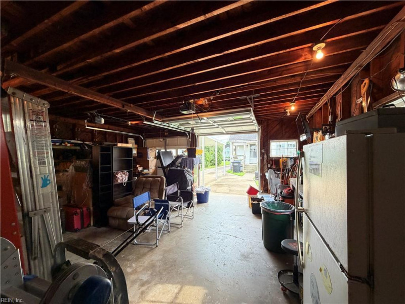 Photo 43 of 44 residential for sale in Portsmouth virginia
