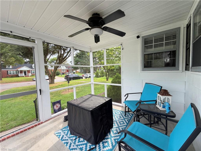 Photo 5 of 44 residential for sale in Portsmouth virginia