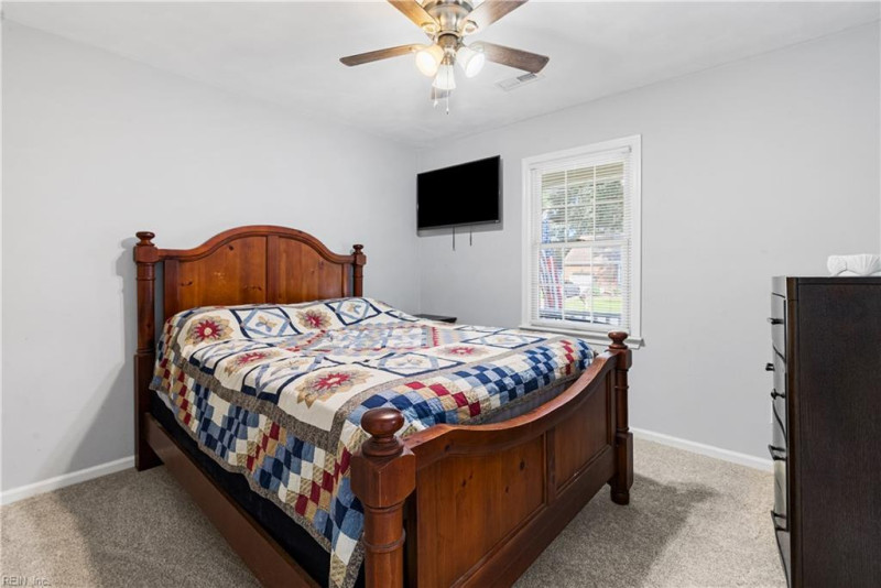 Photo 14 of 22 residential for sale in Chesapeake virginia Photo 14 of 22 residential for sale in Chesapeake virginia