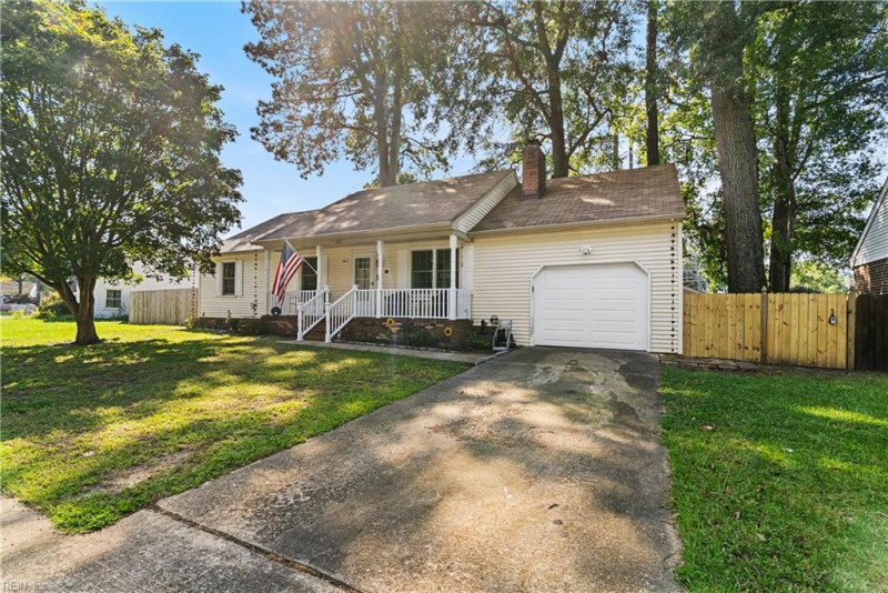 Photo 3 of 22 residential for sale in Chesapeake virginia Photo 3 of 22 residential for sale in Chesapeake virginia