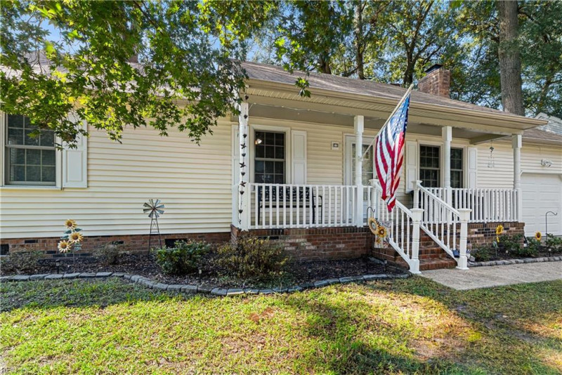 Photo 4 of 22 residential for sale in Chesapeake virginia Photo 4 of 22 residential for sale in Chesapeake virginia