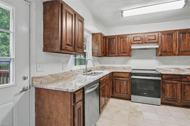 Photo 17 of 37 residential for sale in Newport News virginia Photo 17 of 37 residential for sale in Newport News virginia