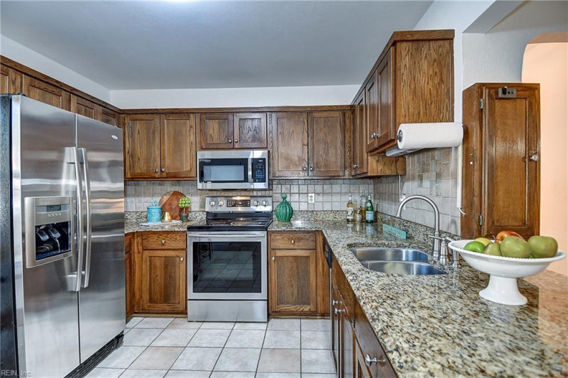 Photo 14 of 50 residential for sale in Chesapeake virginia Photo 14 of 50 residential for sale in Chesapeake virginia