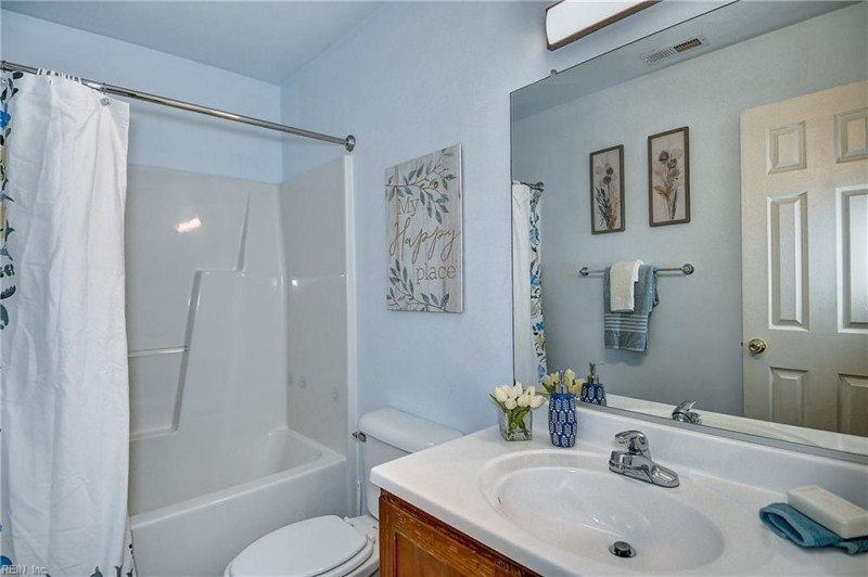 Photo 31 of 50 residential for sale in Chesapeake virginia Photo 31 of 50 residential for sale in Chesapeake virginia