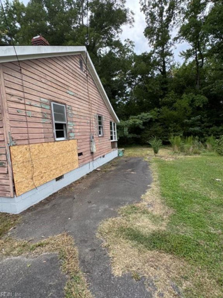 Photo 8 of 10 residential for sale in Sussex County virginia Photo 8 of 10 residential for sale in Sussex County virginia