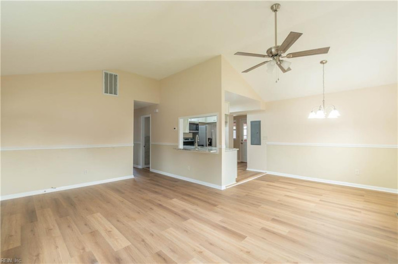 Photo 6 of 20 residential for sale in Chesapeake virginia Photo 6 of 20 residential for sale in Chesapeake virginia