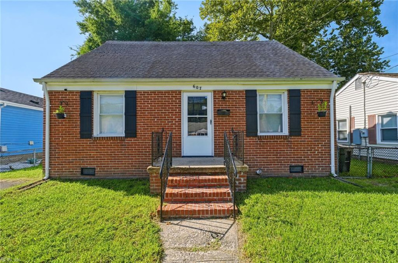 Photo 1 of 30 residential for sale in Hampton virginia