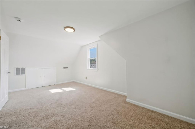 Photo 15 of 30 residential for sale in Hampton virginia