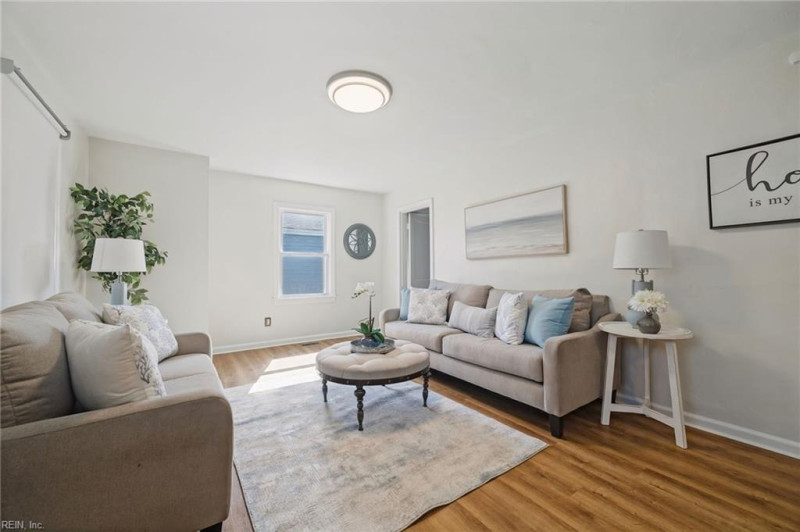 Photo 6 of 30 residential for sale in Hampton virginia