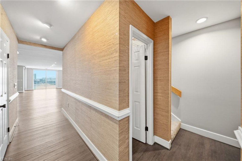 Photo 12 of 50 residential for sale in Norfolk virginia