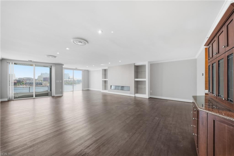 Photo 15 of 50 residential for sale in Norfolk virginia