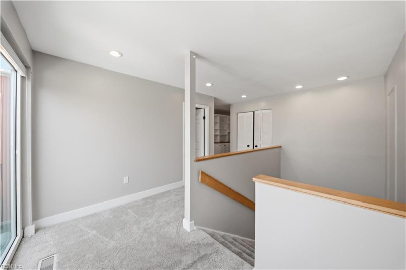 Photo 27 of 50 residential for sale in Norfolk virginia