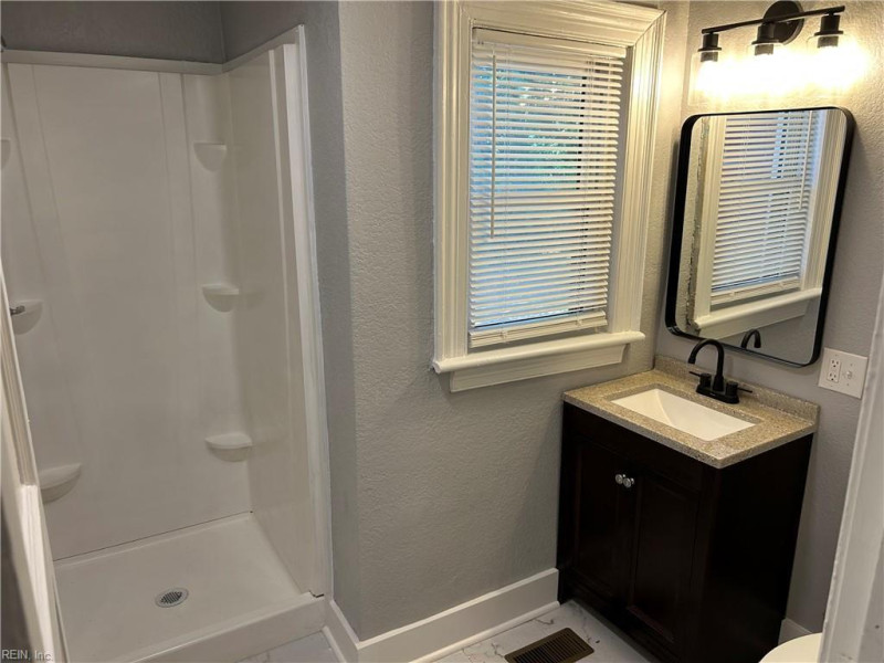 Photo 3 of 14 residential for sale in Portsmouth virginia Photo 3 of 14 residential for sale in Portsmouth virginia