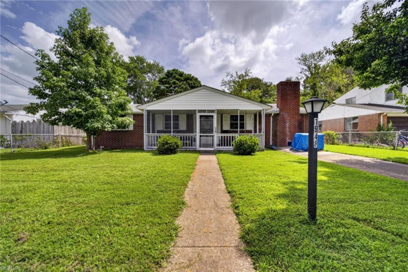 Photo 1 of 20 residential for sale in Hampton virginia