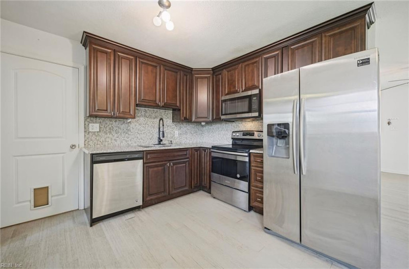 Photo 13 of 39 residential for sale in Norfolk virginia Photo 13 of 39 residential for sale in Norfolk virginia