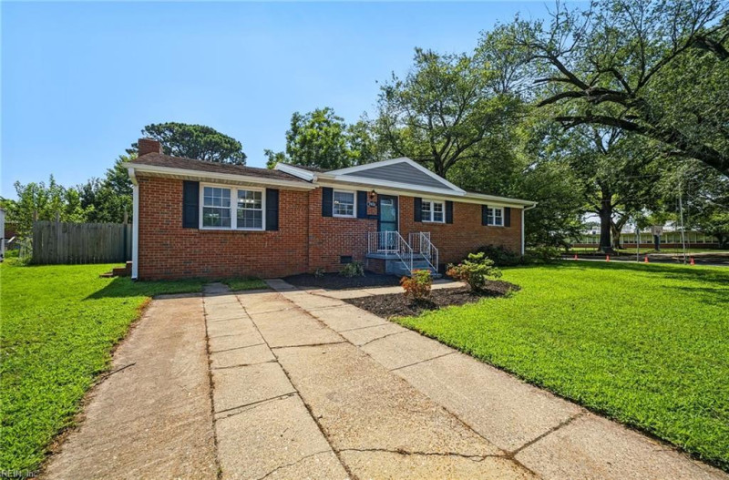 Photo 2 of 39 residential for sale in Norfolk virginia Photo 2 of 39 residential for sale in Norfolk virginia
