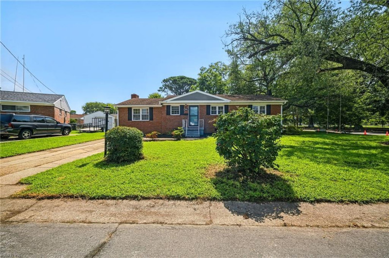 Photo 3 of 39 residential for sale in Norfolk virginia Photo 3 of 39 residential for sale in Norfolk virginia