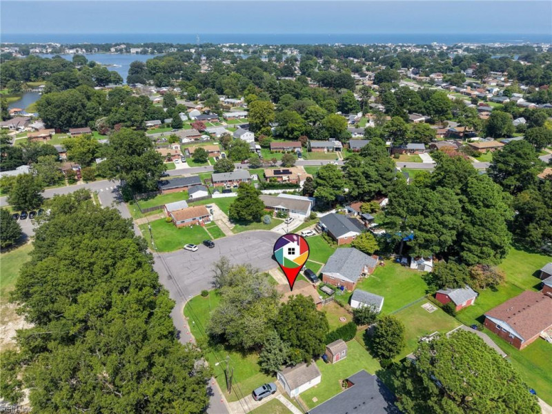 Photo 33 of 39 residential for sale in Norfolk virginia Photo 33 of 39 residential for sale in Norfolk virginia