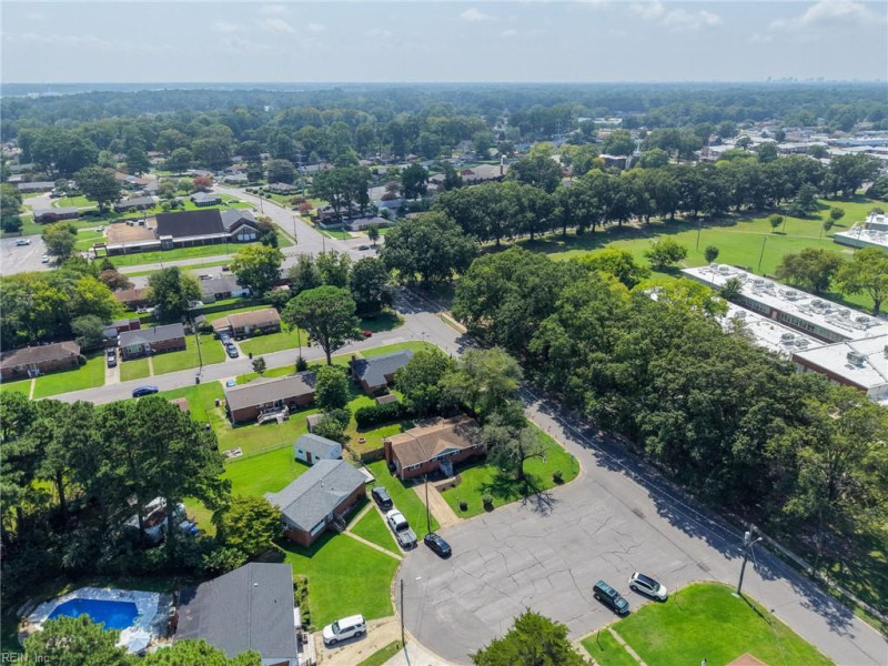 Photo 36 of 39 residential for sale in Norfolk virginia Photo 36 of 39 residential for sale in Norfolk virginia