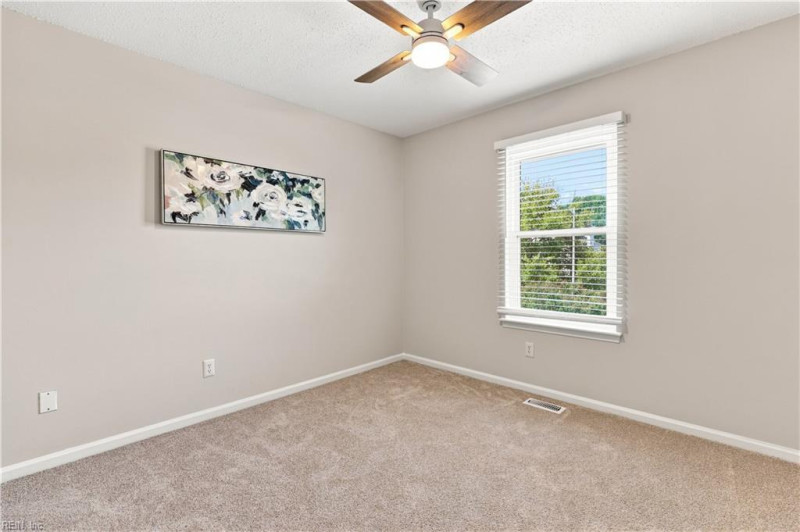 Photo 20 of 32 residential for sale in Virginia Beach virginia