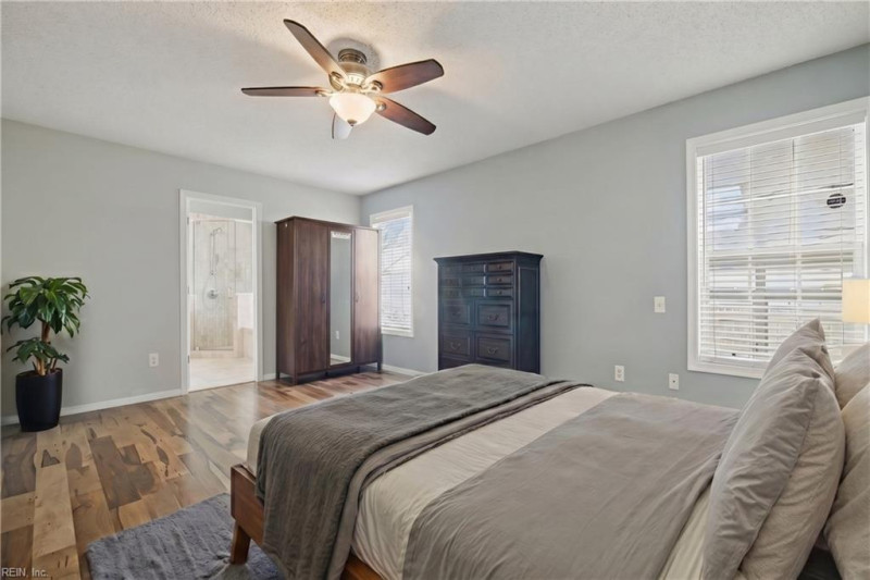 Photo 15 of 50 residential for sale in Virginia Beach virginia