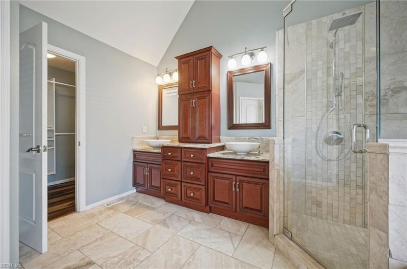 Photo 17 of 50 residential for sale in Virginia Beach virginia