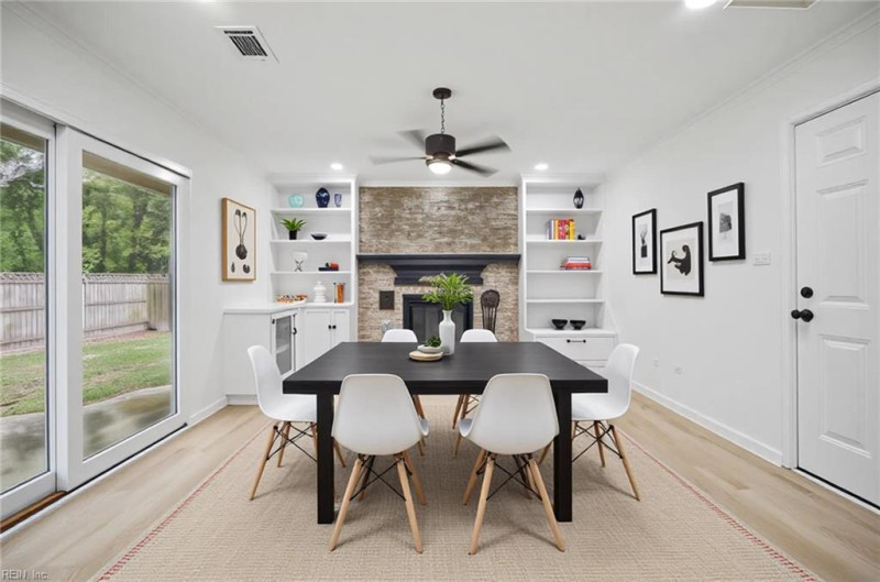 Photo 11 of 31 residential for sale in Virginia Beach virginia