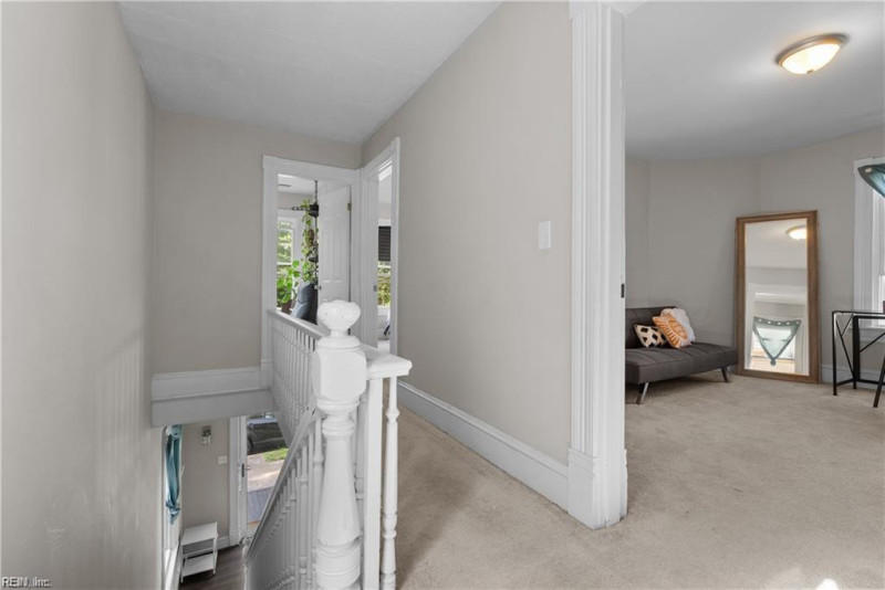 Photo 22 of 41 residential for sale in Portsmouth virginia