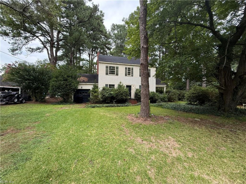 Photo 2 of 17 residential for sale in Portsmouth virginia