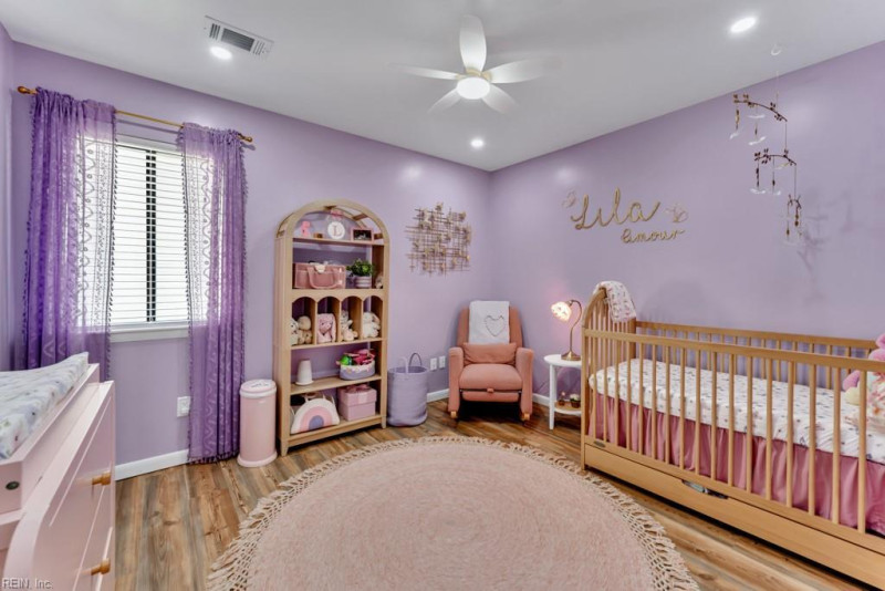 Photo 21 of 32 residential for sale in Virginia Beach virginia
