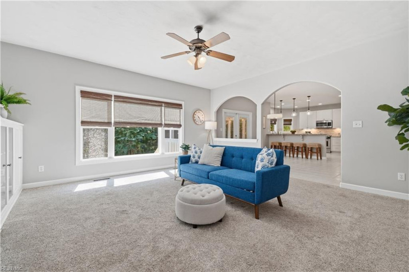 Photo 18 of 50 residential for sale in Virginia Beach virginia