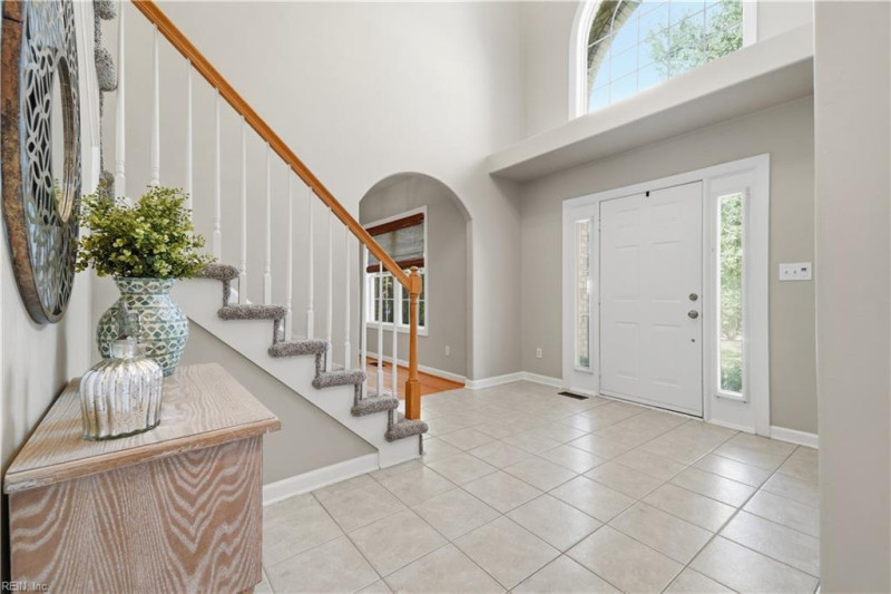 Photo 3 of 50 residential for sale in Virginia Beach virginia