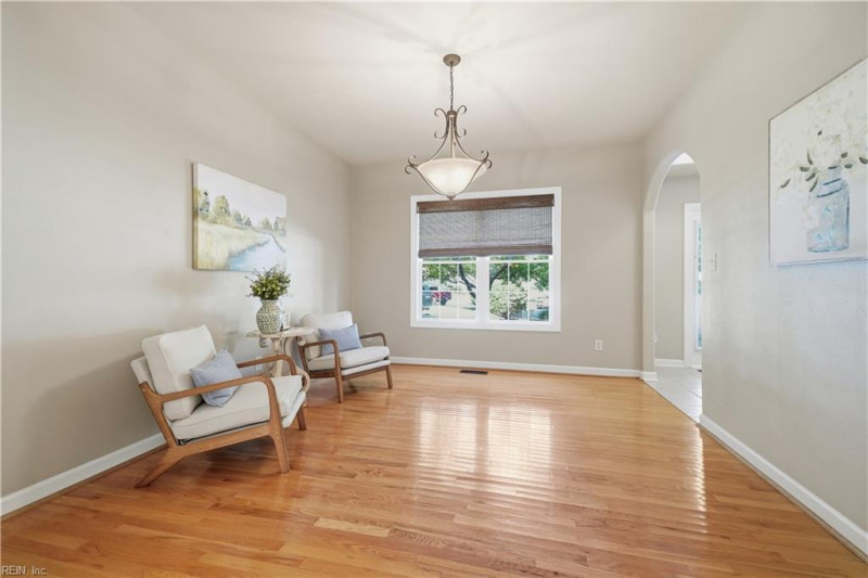 Photo 6 of 50 residential for sale in Virginia Beach virginia
