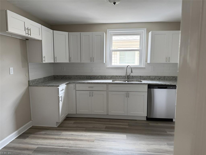 Photo 7 of 19 residential for sale in Norfolk virginia Photo 7 of 19 residential for sale in Norfolk virginia