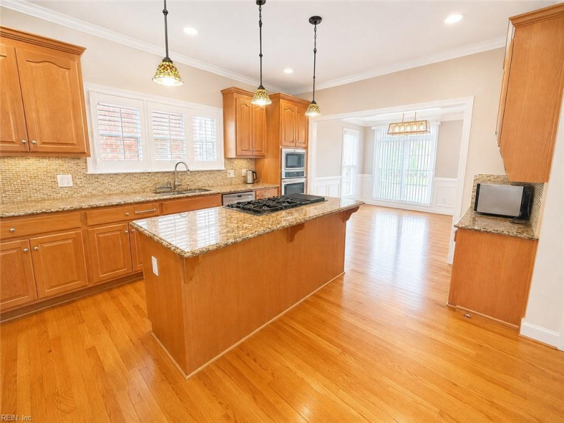 Photo 6 of 43 residential for sale in Newport News virginia Photo 6 of 43 residential for sale in Newport News virginia