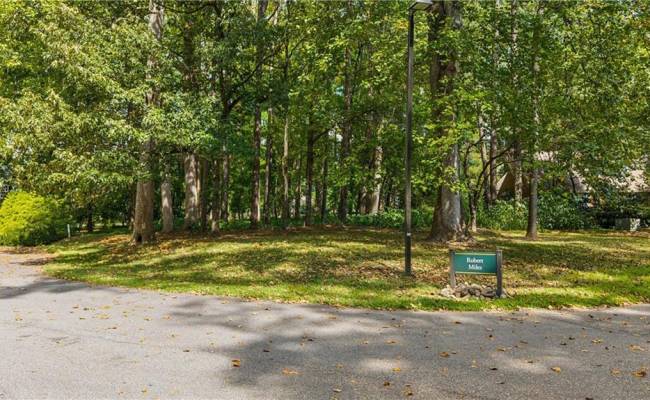 100 Robert Miles , James City County, VA 23185