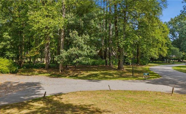 100 Robert Miles , James City County, VA 23185