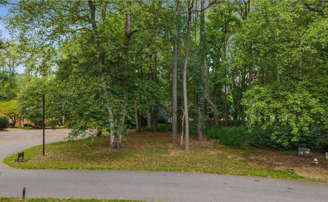 100 Robert Miles , James City County, VA 23185