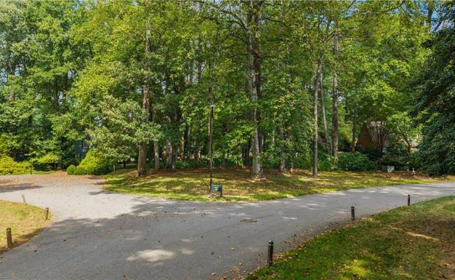 100 Robert Miles , James City County, VA 23185