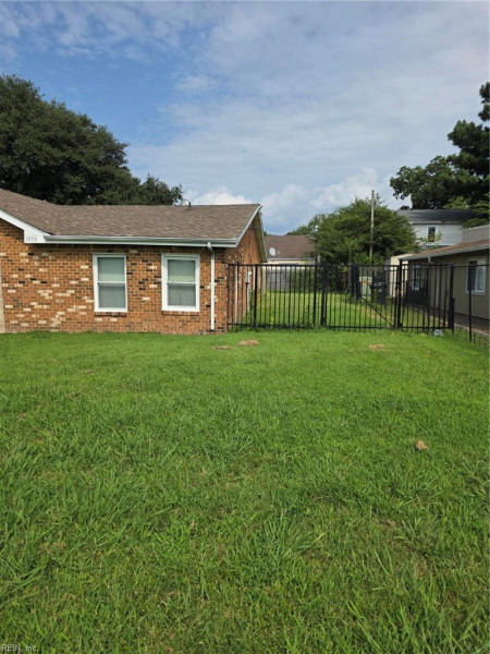 Photo 3 of 4 residential for sale in Norfolk virginia Photo 3 of 4 residential for sale in Norfolk virginia