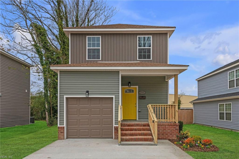 Photo 2 of 36 residential for sale in Suffolk virginia