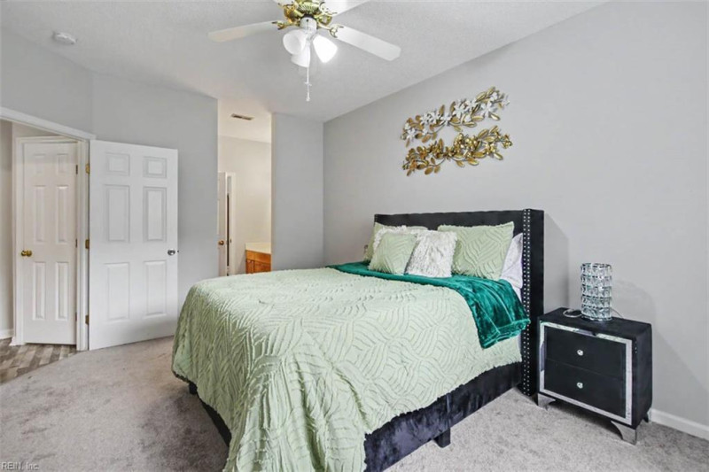 Photo 17 of 26 residential for sale in Newport News virginia