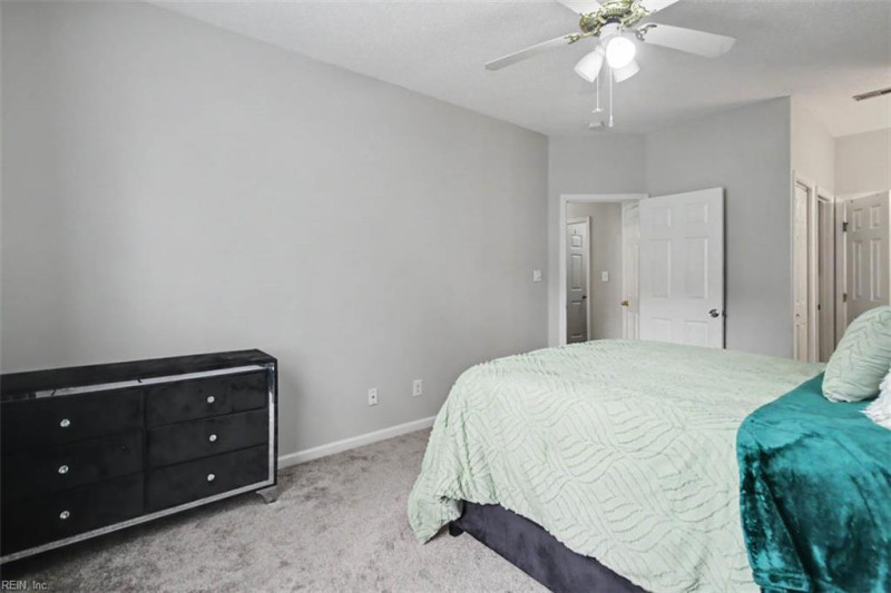 Photo 18 of 26 residential for sale in Newport News virginia
