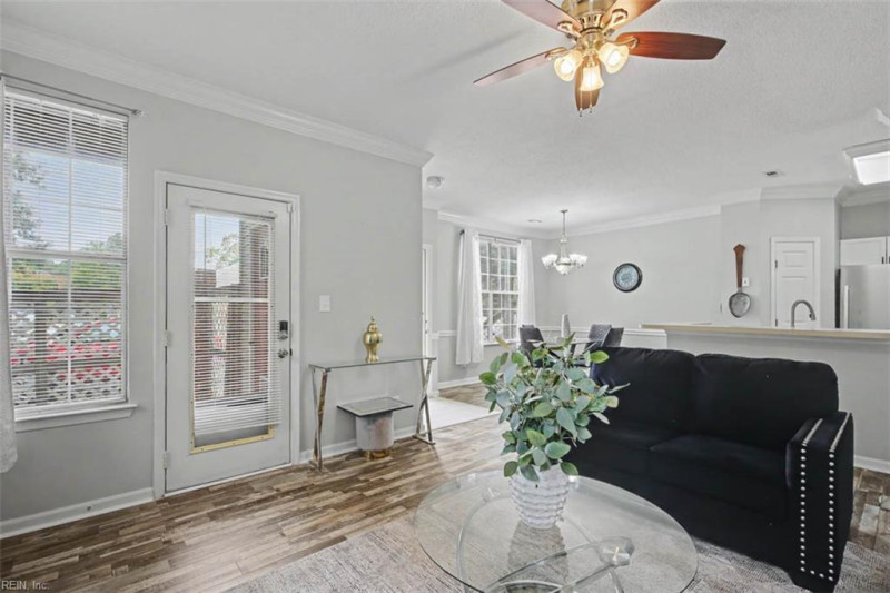 Photo 8 of 26 residential for sale in Newport News virginia