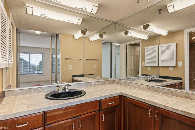 Photo 29 of 47 residential for sale in Newport News virginia