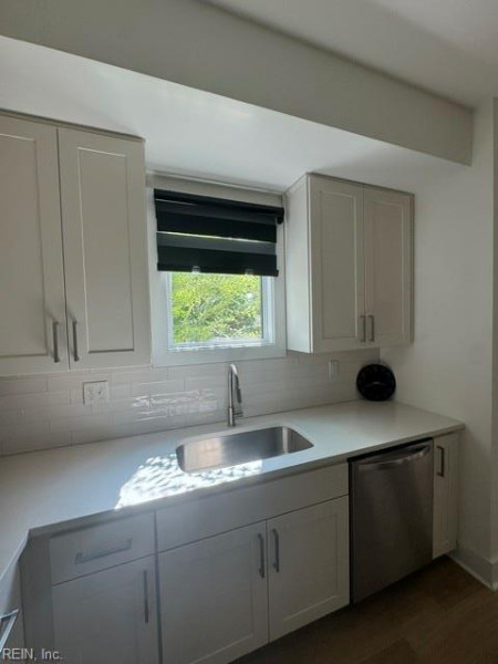 Photo 5 of 31 residential for sale in Norfolk virginia Photo 5 of 31 residential for sale in Norfolk virginia