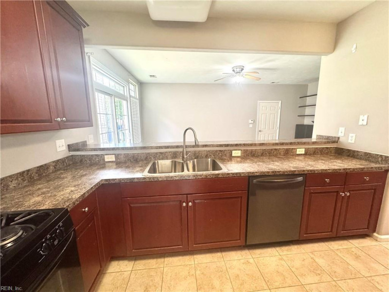 Photo 12 of 36 residential for sale in Suffolk virginia Photo 12 of 36 residential for sale in Suffolk virginia