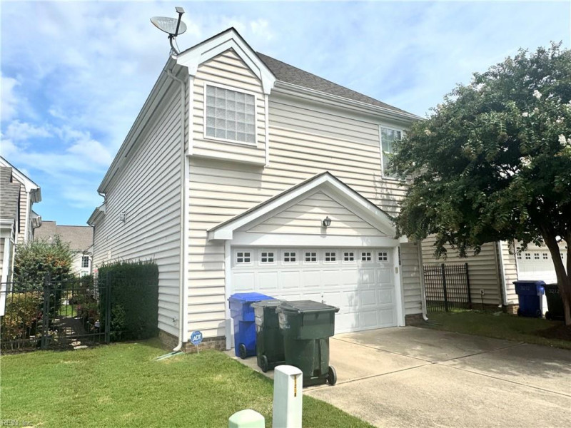 Photo 3 of 36 residential for sale in Suffolk virginia Photo 3 of 36 residential for sale in Suffolk virginia