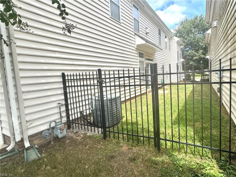 Photo 5 of 36 residential for sale in Suffolk virginia Photo 5 of 36 residential for sale in Suffolk virginia
