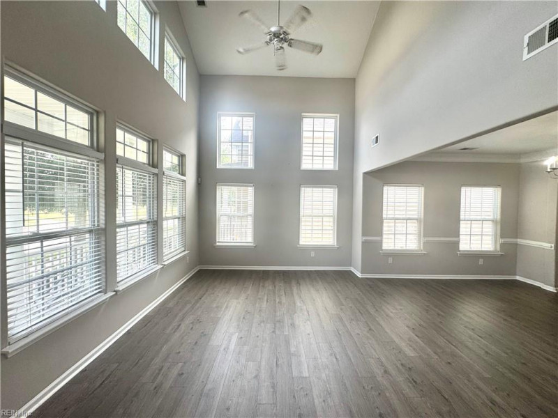 Photo 6 of 36 residential for sale in Suffolk virginia Photo 6 of 36 residential for sale in Suffolk virginia